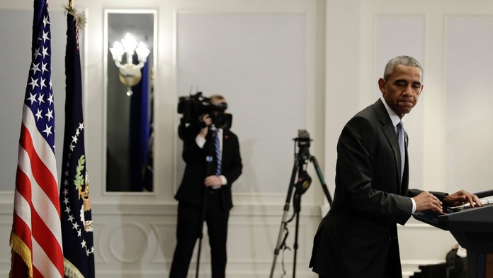 V Petržalke sa vykoľajila električka