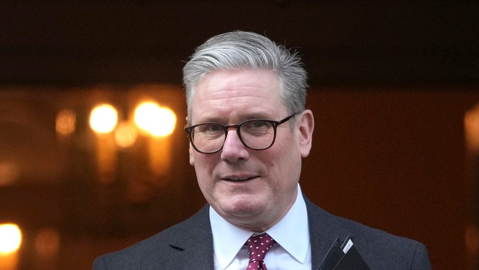 Putin to podľa britského premiéra s prímerím na Ukrajine nemyslí vážne: Nemôžeme mu dovoliť hrať hry, dodal