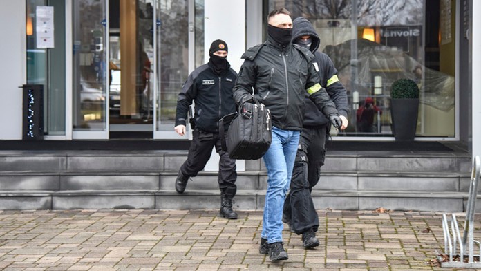 Na ilustračnej snímke príslušníci NAKA.