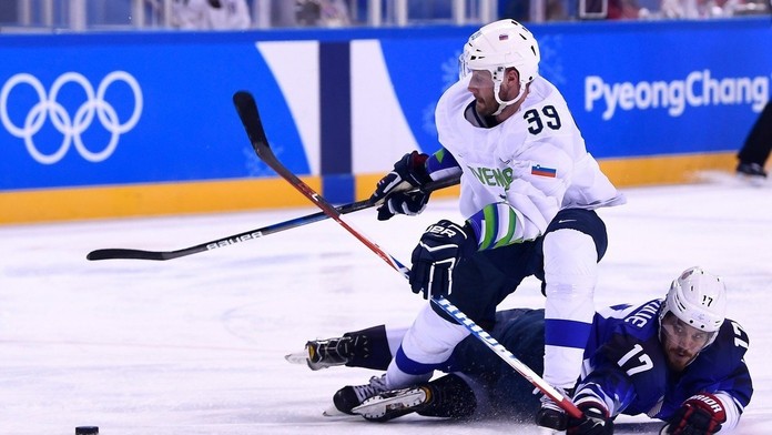 1_reflex_nebankovka_tvnoviny.mp4