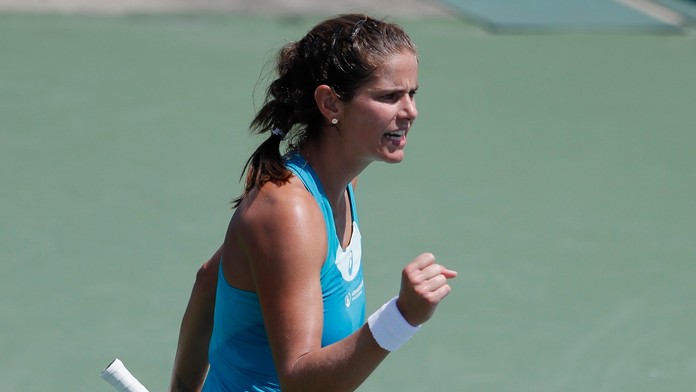 Prvá reakcia Mariána Kotleba, odkázal na tlačovku.