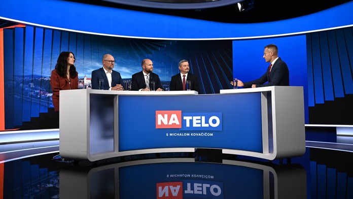 Hosťami Na telo boli Richard Sulík, Jaroslav Naď, József Berényi a Zuzana Gabrižová.