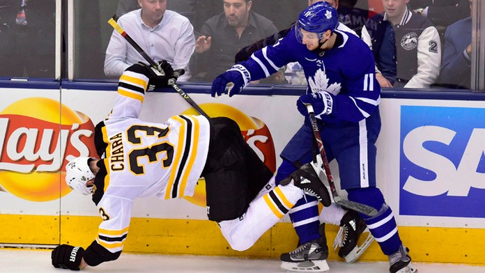 Chára bol najvyťaženejší korčuliar zápasu.