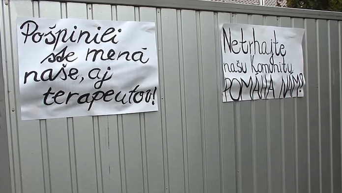 V Galante nájdete protestné plagáty. 