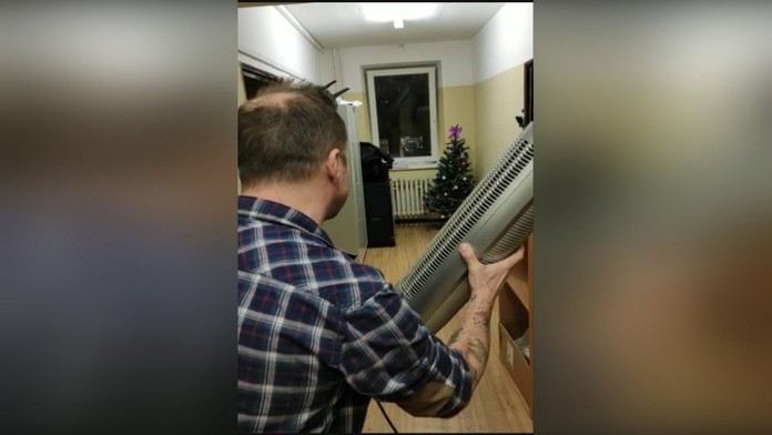 Zábava na policajnej stanici v Bratislave.