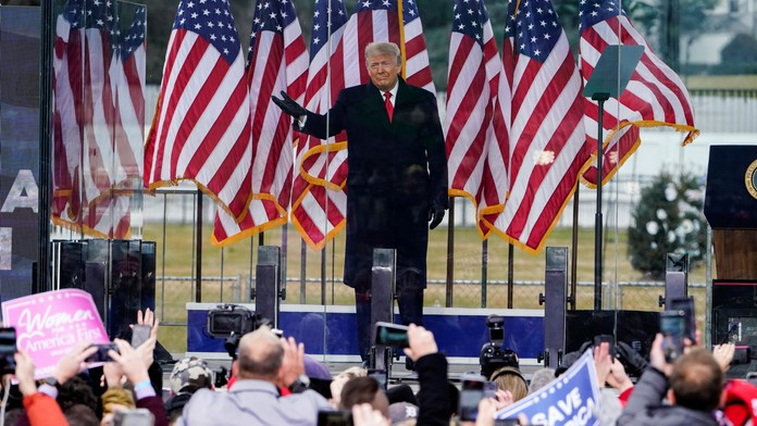 Trump môže byť stíhaný v kauze útoku na Kapitol, rozhodol sudca