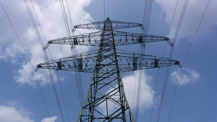 Bez elektriny zostanú v tieto dni na Slovensku stovky domácností