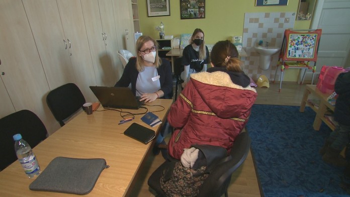 Všeobecní lekári majú vyšetrovať aj vojnových utečencov. Komplikuje to jazyková bariéra a byrokracia