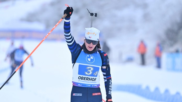Štafetu v Oberhofe ovládli francúzske biatlonistky, Nórky tentokrát druhé. Slovenky z trate stiahli