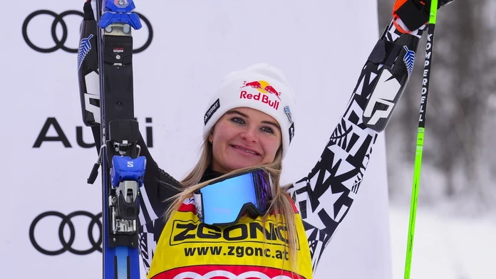 Super-G v St. Moritzi ovládla Robinsonová. Shiffrinová preteky nedokončila