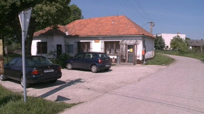17 NR Hajske lupez posty.transferweb_jpg_bez_watermarku_1.jpg