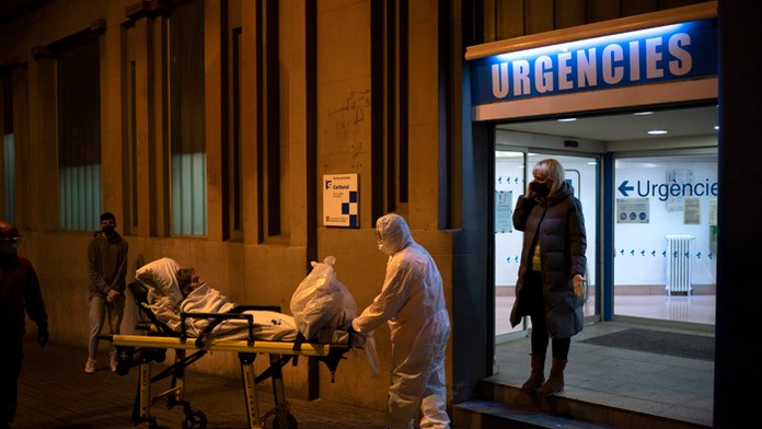 Hlavný hygienik Ján Mikas.