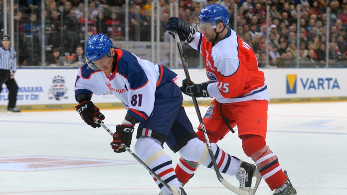 Legendy sa opäť stretli na ľade. Česi pri spomienke na Nagano nedali Slovensku šancu