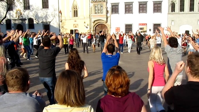 Hromadný tanec salsa