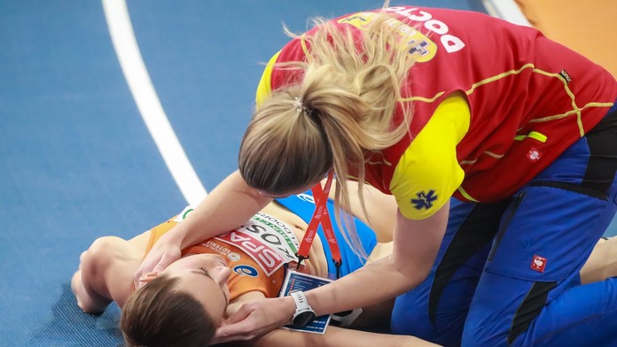 Holandská bežkyňa po nešťastnom páde skončila v bezvedomí. Z nemocnice sa ozvala fanúšikom