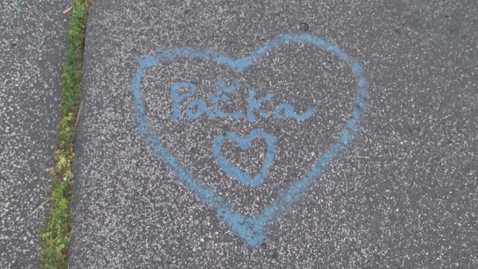 Stopy lásky sú všade okolo.