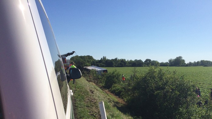Nehoda autobusu pri Piešťanoch