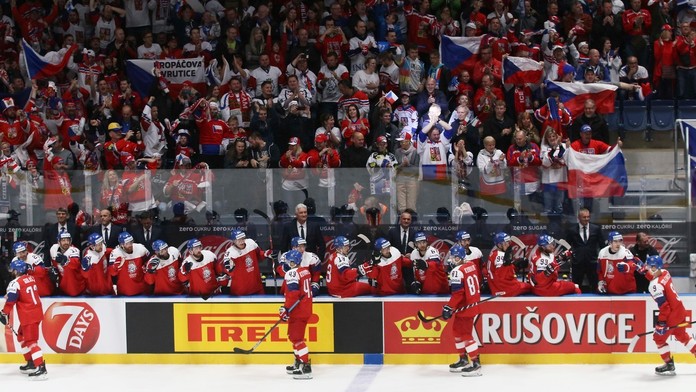 Požiar železničnej zastávky v Žiline