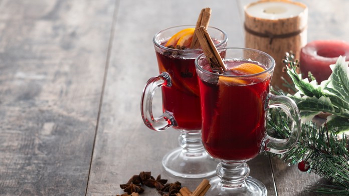 Zahreje, je lahodný, no môže uškodiť. Obľúbený vianočný nápoj nesie skryté zdravotné riziká