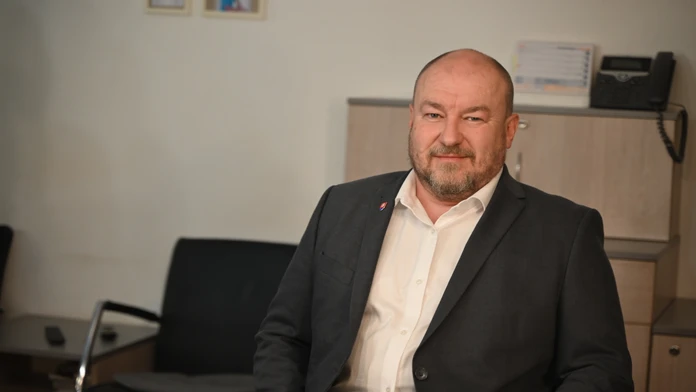 FPU podľa Huliaka nefunguje. Kritizuje aj ministerku Šimkovičovú