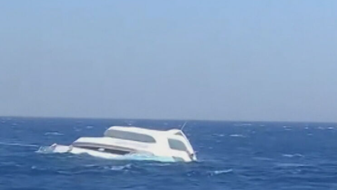 Potápajúca sa loď.