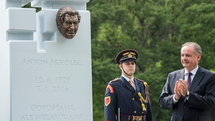 Prezident Andrej Kiska počas slávnostného odhalenia Pomníka Antona Srholca.