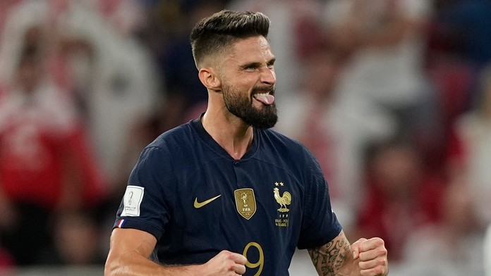 Francúzsko kráča za obhajobou, Giroud s historickým zápisom. Poliaci sa rozlúčili so cťou
