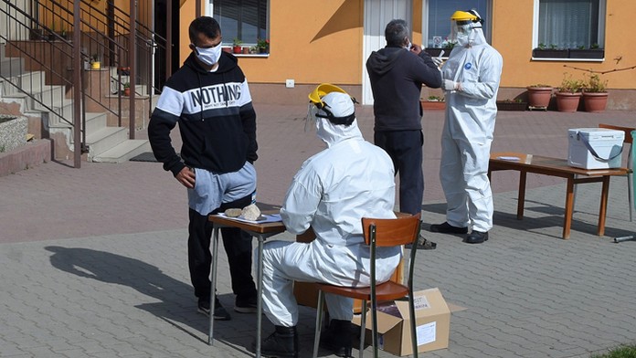 Do Rakúska sa dostanete už iba s potvrdením.