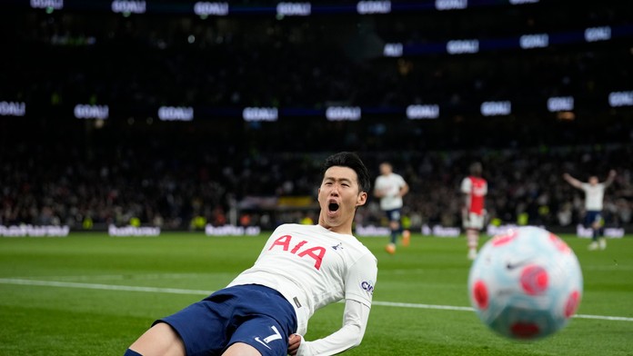Tottenham zdolal Arsenal 3:0 a zdramatizoval boj o Ligu majstrov