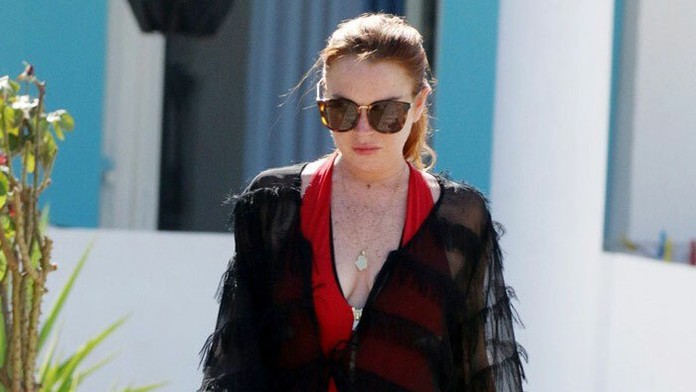 Lindsay Lohan na dovolenke v Grécku