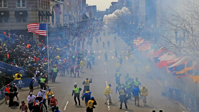 Explózia na bostonskom maratóne v roku 2013.