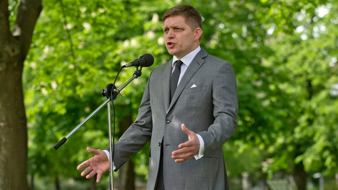Premiér Robert Fico.