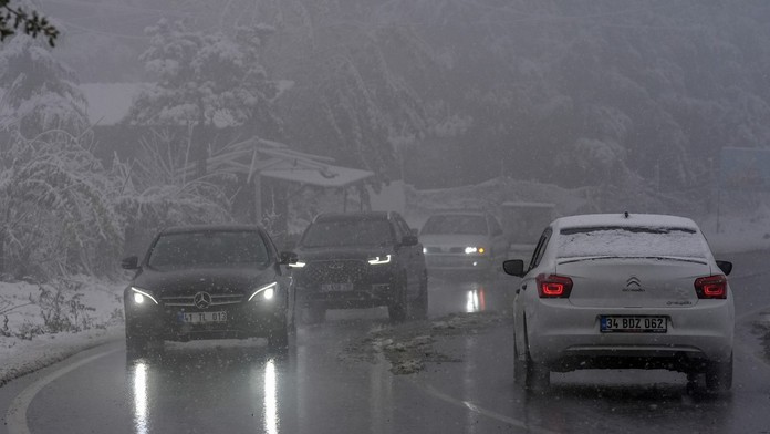 Turecko zasiahla snehová kalamita.