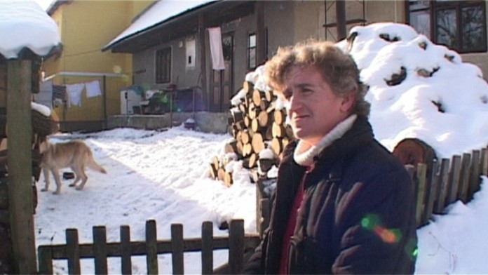 S dvoma deťmi žije už rok pod cudzou strechou. Dôvodom je exmanžel