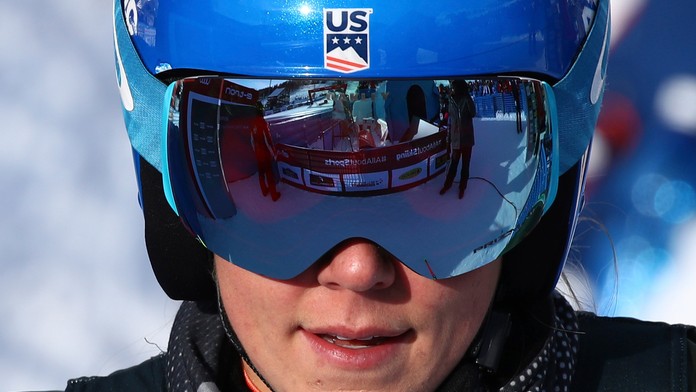 Alpská lyžiarka Federica Brignoneová v paralelnom obrovskom slalome v Sestriere.