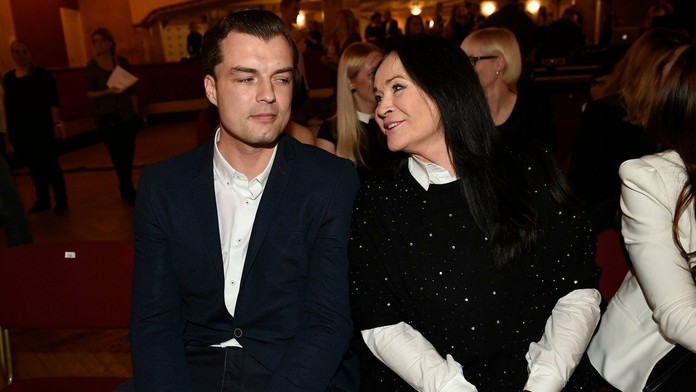 plackova vyrocie_komplet.mp4