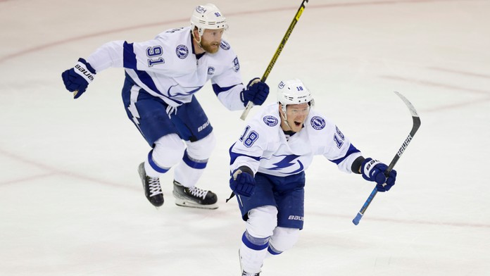 Tampa sa ujala vedenia v sérii s Rangers, opäť rozhodol v závere Palát