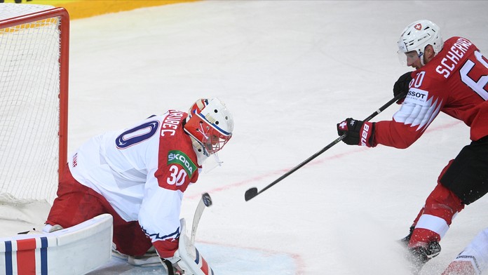 Šimon Hrubec verzus Tristan Scherwey.