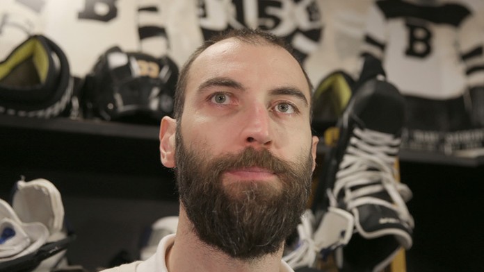 Kapitán hokejistov Boston Bruins Zdeno Chára.