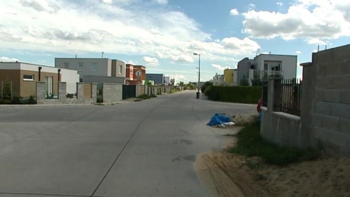 19 Satelity bez infrastruktury.transferweb_jpg_bez_watermarku_1.jpg