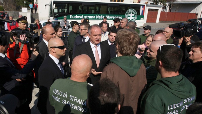 Prezident Andrej Kiska v debate s kotlebovcami, ktorých viedol poslanec Milan Mazurek.
