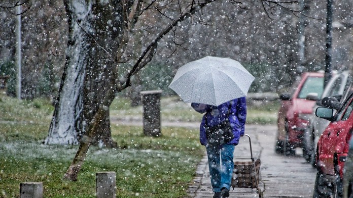 Sneženie v Bratislave.