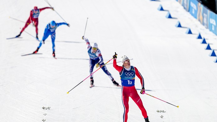 Nórsky fenomén Johannes Kläbo vyrovnal rekord ZOH. Bude mať šancu na ďalší výnimočný zápis