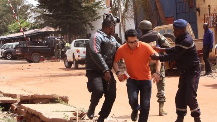 Mali vyhlásilo desaťdňový výnimočný stav po hrozbách džihádistov.