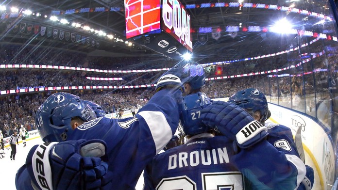 Hráči Tampa Bay sa tešia z gólu