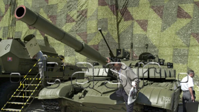 Definitívna verzia modernizovaného tanku T-72 M2.