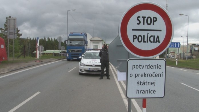 17 PO Maturuju dobrovolne.transfer.jpg_bez_watermarku_1.jpg