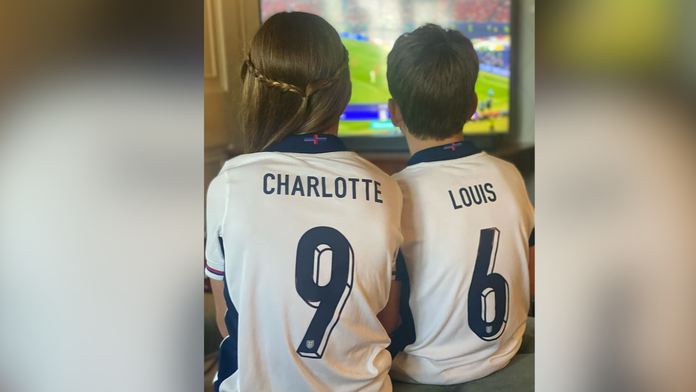 Princ George opäť baví svet. William a Kate zverejnili milú fotografiu po porážke Anglicka na EURO 2024