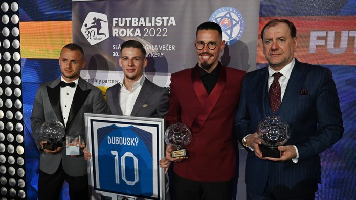 Weiss na adresu Calzonu: Neviem si predstaviť, že by som po takých výsledkoch ešte bol na lavičke