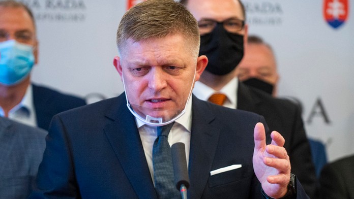 Predseda Smer-SD Robert Fico.